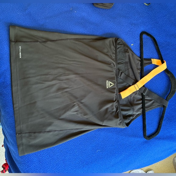 Reebok LesMills Workout Top Size Medium - Picture 3 of 3